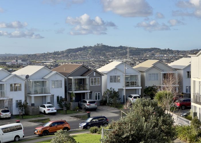  at 7 Manawatere Way, Flat Bush, Manukau City, Auckland