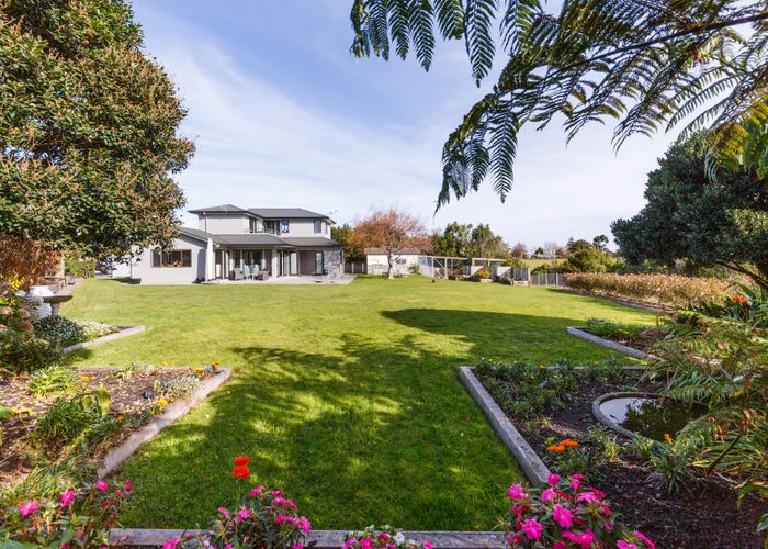  at 27 Abby Road, Fitzherbert, Palmerston North