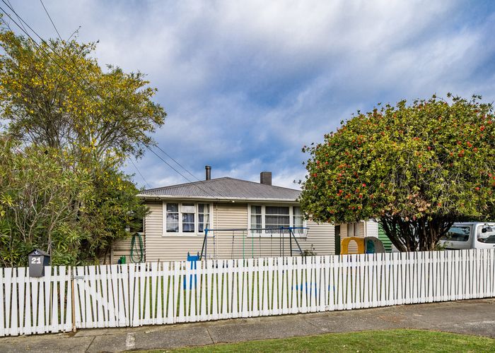  at 21 Hukatai Street, Elsdon, Porirua