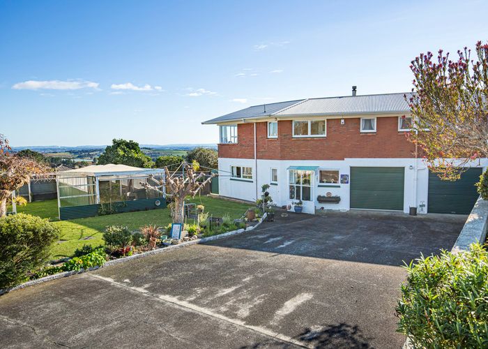 Free property data for 176 Bombay Road, Bombay homes.co.nz