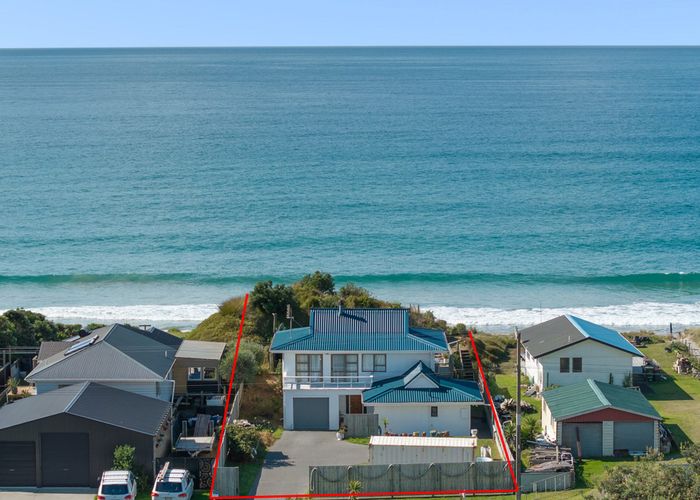  at 563 Pukehina Parade, Pukehina, Western Bay Of Plenty, Bay Of Plenty
