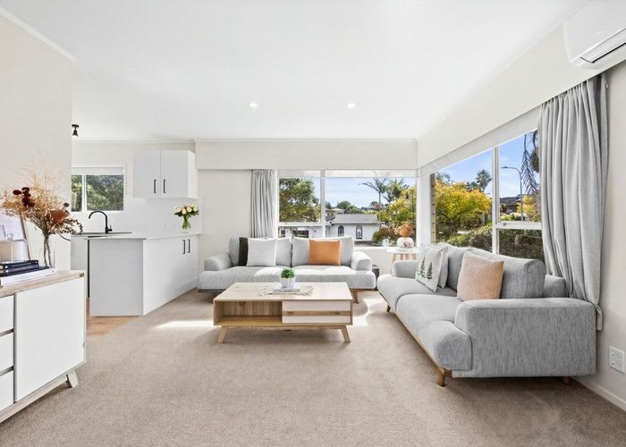  at 1/4 Imogene Way, Half Moon Bay, Manukau City, Auckland