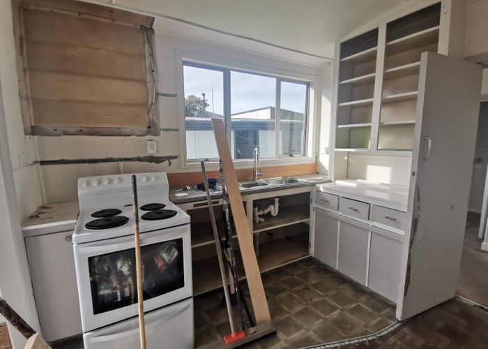  at 28 Park Street, Hokitika