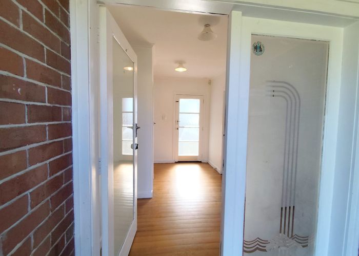  at 26 Larnoch Road, Henderson, Waitakere City, Auckland