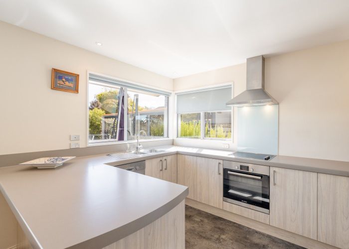  at 2A Rue De La Mare, Parklands, Christchurch
