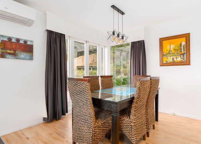  at 9 Dormar Place, Churton Park, Wellington