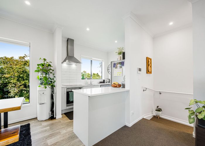  at 500F Te Atatu Road, Te Atatu Peninsula, Waitakere City, Auckland