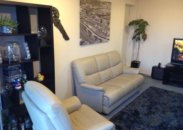  at 12/80 Kent Terrace, Mount Victoria, Wellington
