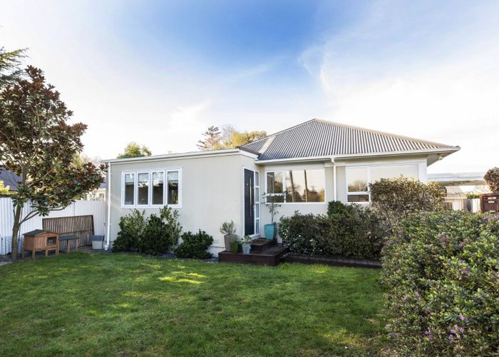  at 12 Westholme Street, Strowan, Christchurch City, Canterbury
