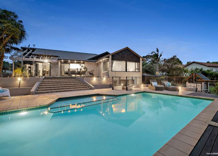  at 250 Point View Drive, Dannemora, Auckland