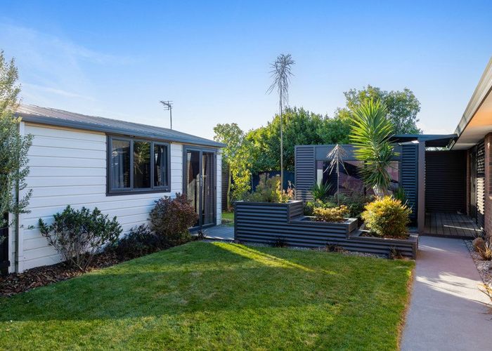  at 1/9 Short Street, Waltham, Christchurch City, Canterbury
