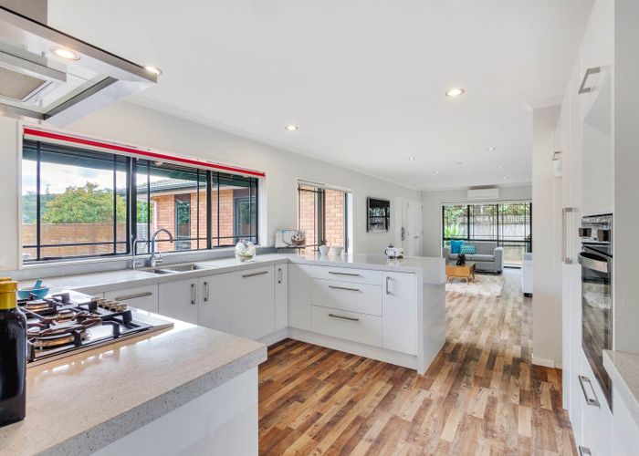  at 1 Rutgers Place, Albany, Auckland