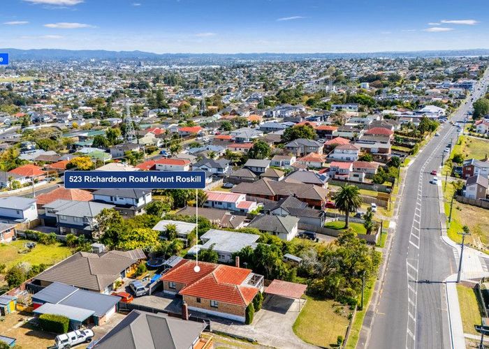  at 523 Richardson Road, Mount Roskill, Auckland City, Auckland
