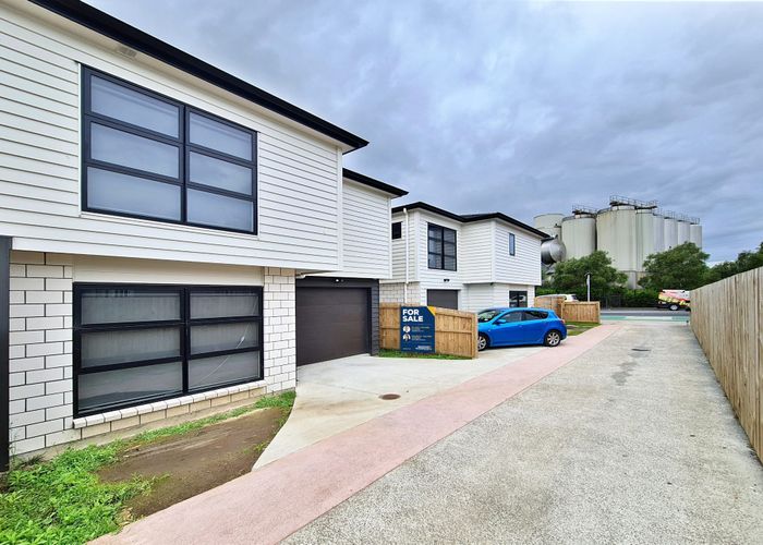  at 757B Great South Road, Papatoetoe, Manukau City, Auckland