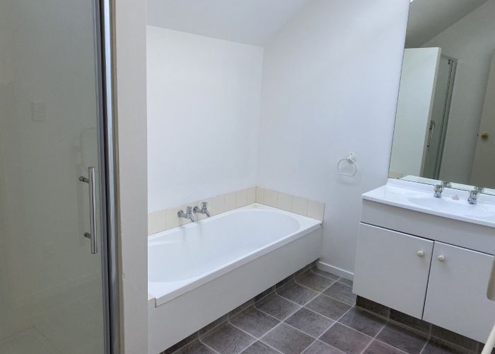  at 1/59 Brockworth Place, Riccarton, Christchurch City, Canterbury