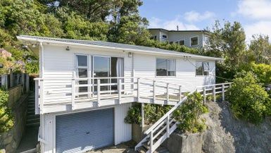  at 3 Lomond Street, Newlands, Wellington