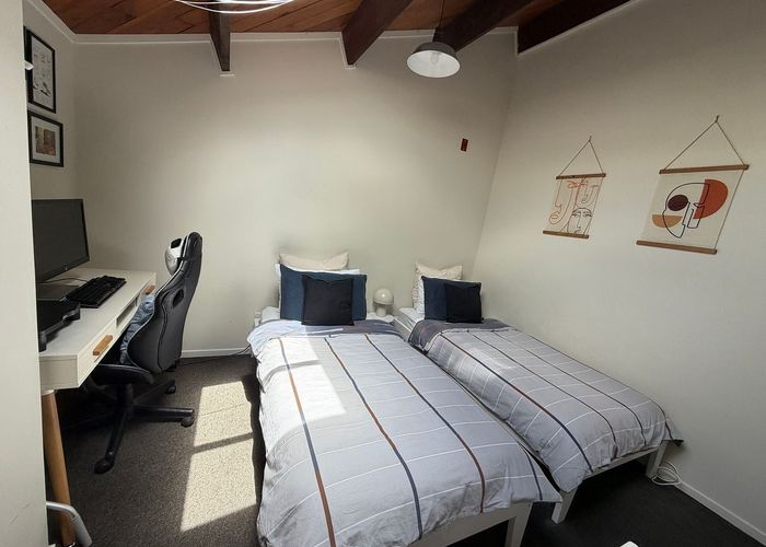  at 2/220 Thorndon Quay, Pipitea, Wellington, Wellington