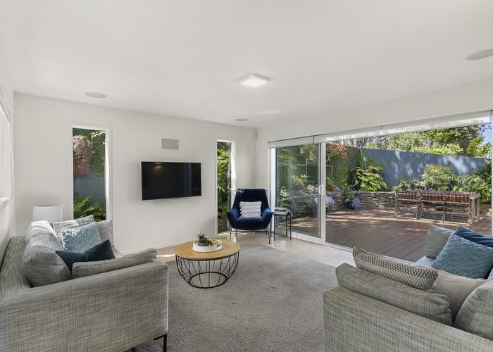  at 1/9 Montrose Terrace, Mairangi Bay, North Shore City, Auckland