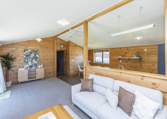  at 300 Cranford Street, St. Albans, Christchurch City, Canterbury