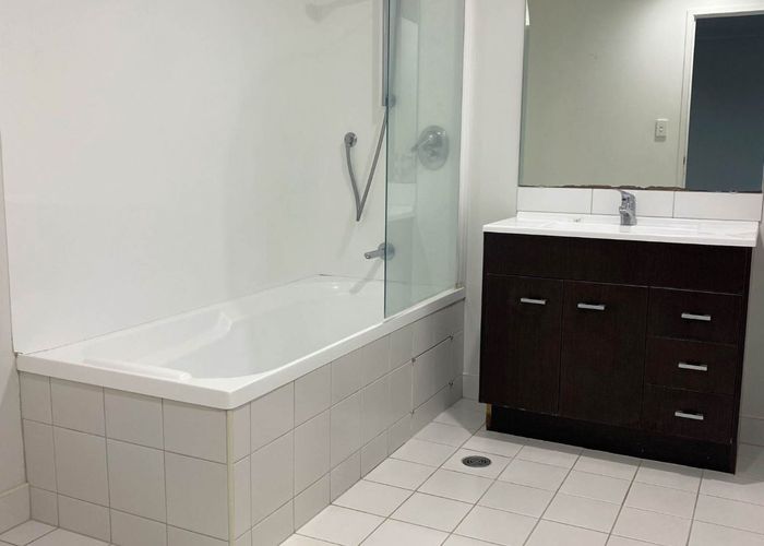  at 2M/21 Virginia Avenue East, Eden Terrace, Auckland City, Auckland