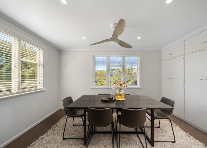  at 35 Kapiti Crescent, Titahi Bay, Porirua, Wellington