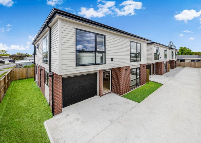  at 2/30 Sharland Avenue, Manurewa, Manukau City, Auckland