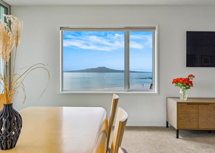  at 13/64 Milford Road, Milford, North Shore City, Auckland