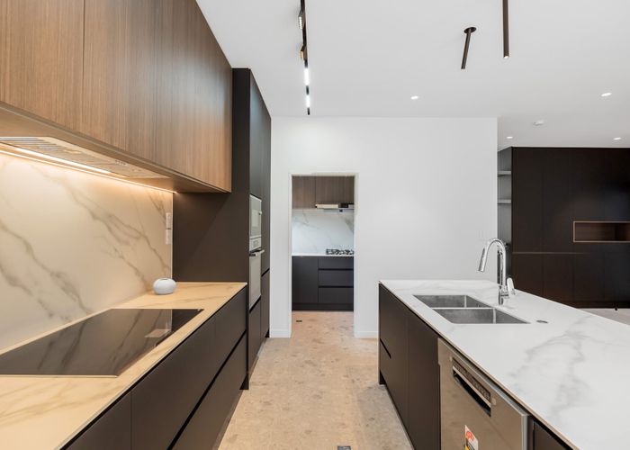  at 40F Evelyn Place, Hillcrest, Auckland