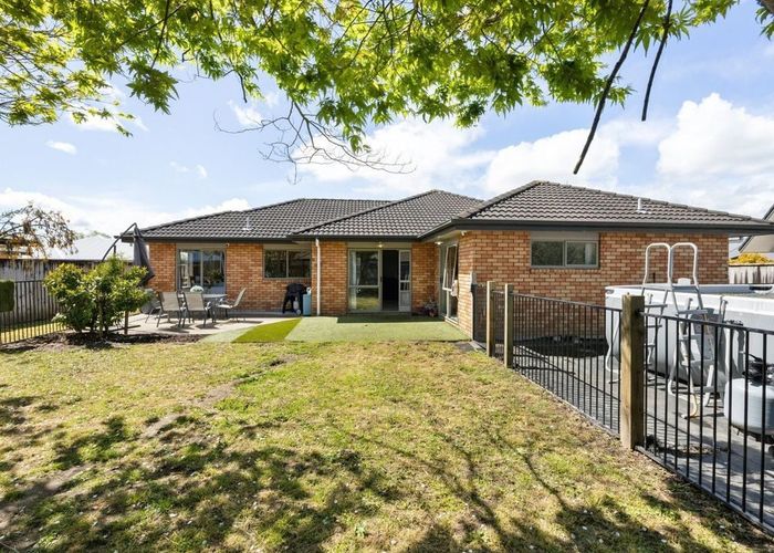 For rent 13 Alderwick Place, Rototuna, Hamilton, Waikato homes.co.nz