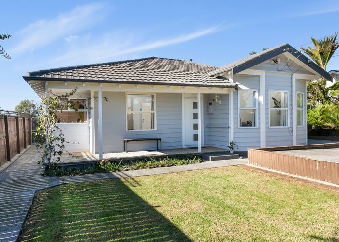  at 6 Albert Street, Otahuhu, Auckland