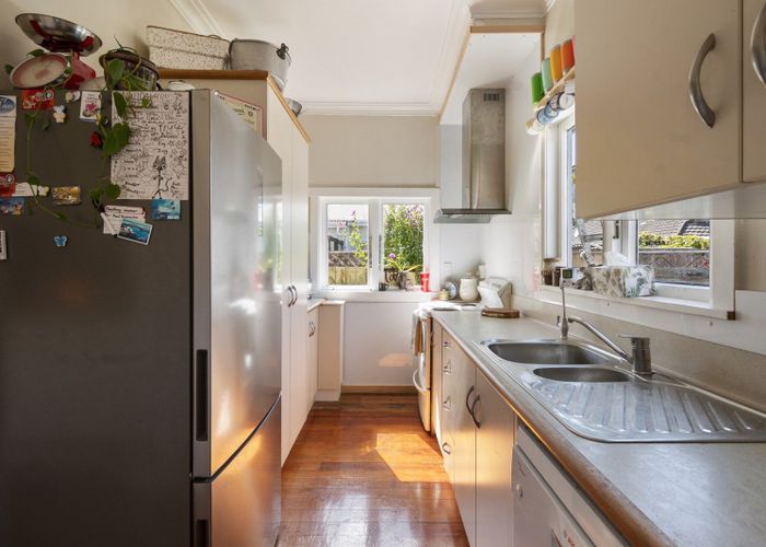  at 180 College Street, Awapuni, Palmerston North, Manawatu / Whanganui