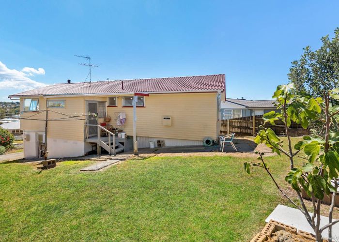  at 78 Bruce Road, Glenfield, Auckland