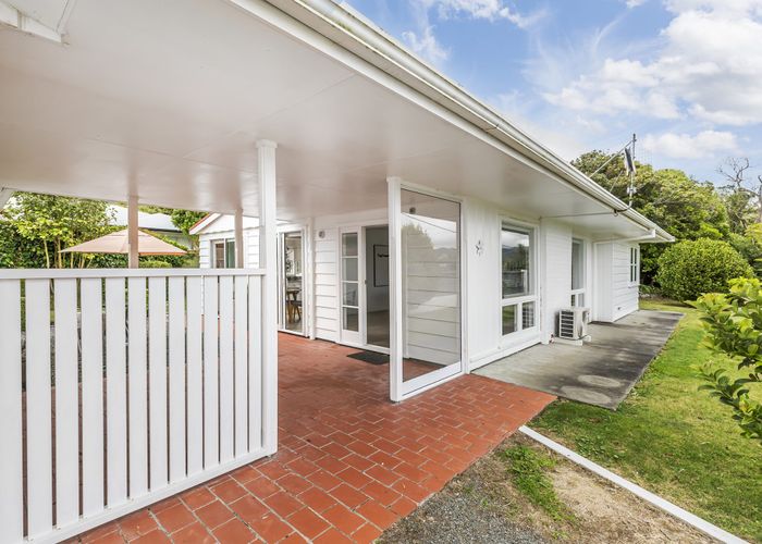  at 1A Nikau Road, Waikanae, Kapiti Coast, Wellington