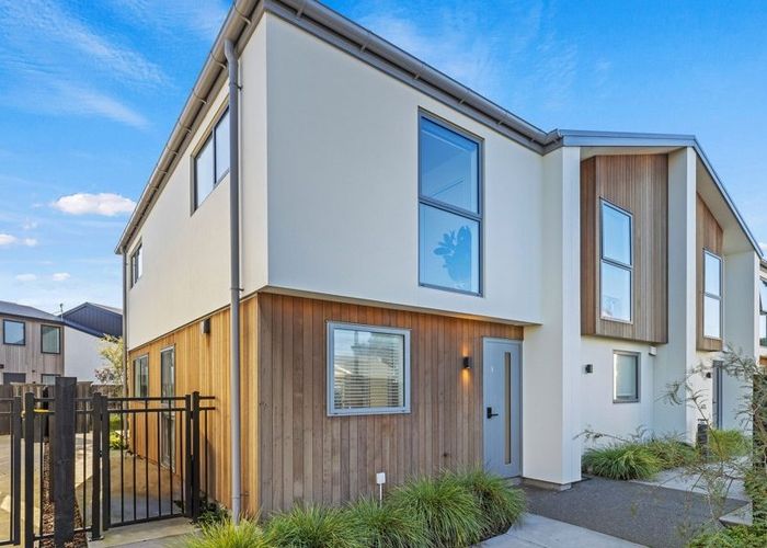  at 8/7 Lindores Street, Addington, Christchurch