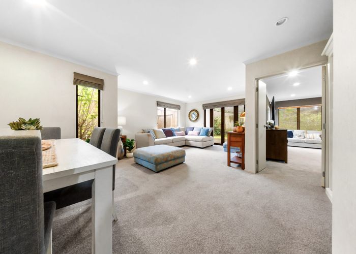  at 15 Lilybank Crescent, East Tamaki, Manukau City, Auckland