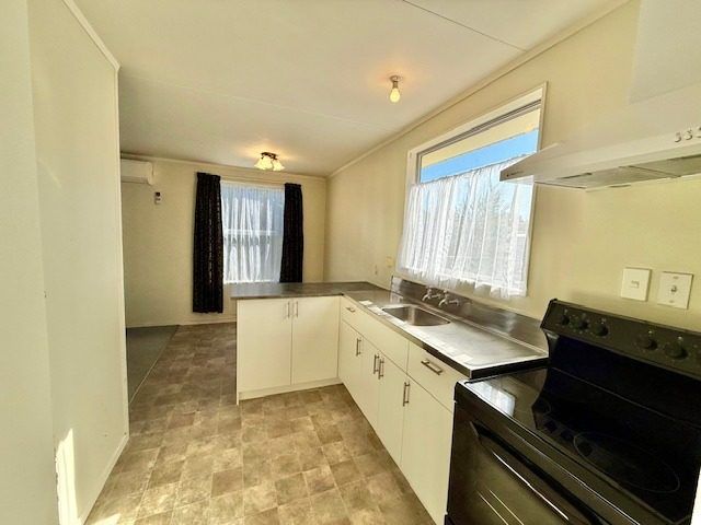  at 2 Harold Lane, Dinsdale, Hamilton, Waikato