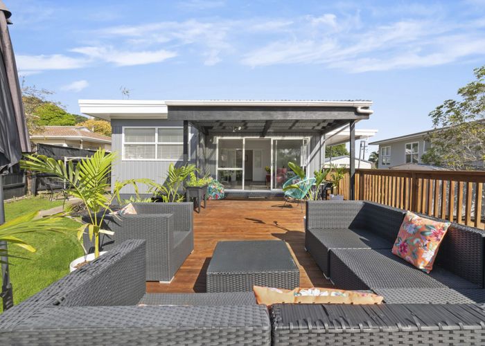  at 28 Ridgemount Rise, Mangere Bridge, Manukau City, Auckland
