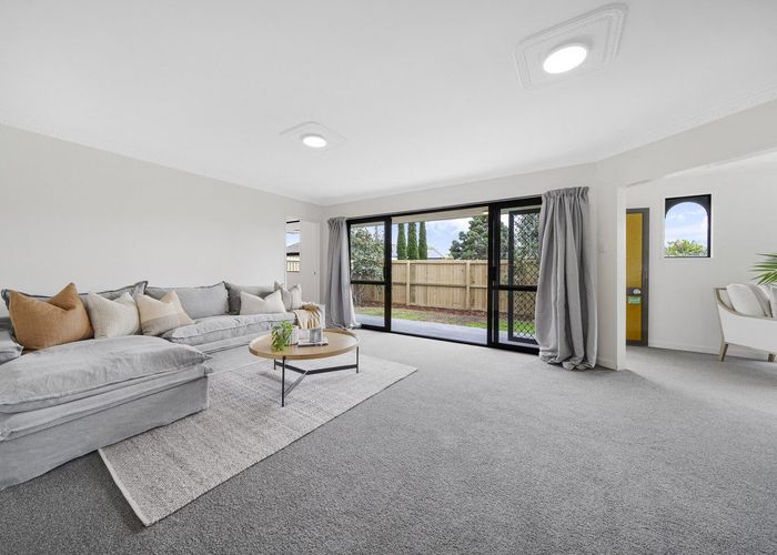  at 2A Barclay Place, Burwood, Christchurch City, Canterbury