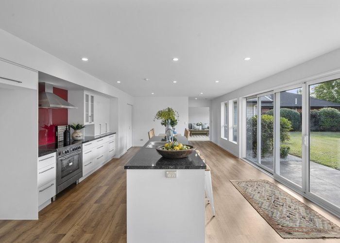  at 14 Donovan Place, Aidanfield, Christchurch City, Canterbury