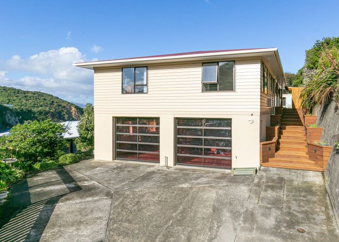  at 19C Cave Road, Houghton Bay, Wellington, Wellington