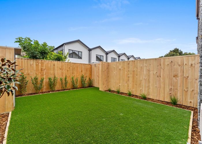  at 16/10 Fathom Place , Te Atatu Peninsula, Waitakere City, Auckland