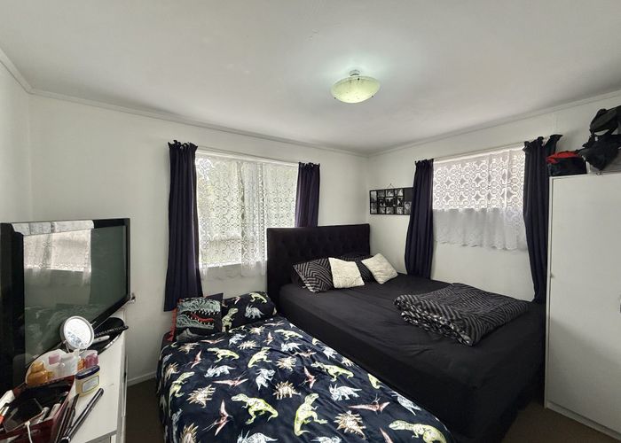  at 4 Bedlington Avenue, Manurewa, Manukau City, Auckland