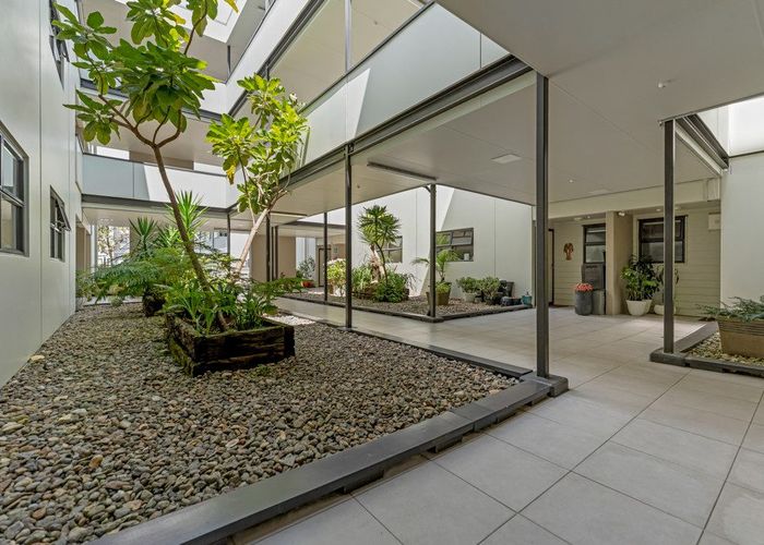  at 20/124 Stancombe Road, Flat Bush, Manukau City, Auckland