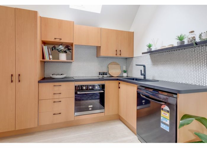  at 2/234 Milton Street, Sydenham, Christchurch
