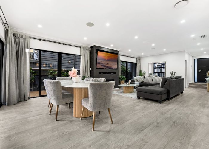  at 19  Tinaku Road, Flat Bush, Manukau City, Auckland