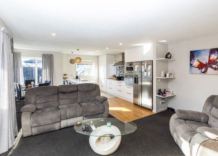  at 20 Maka Lane, Halswell, Christchurch City, Canterbury