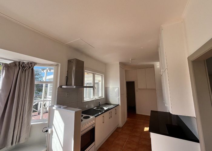  at 43 McCullough Avenue, Mount Roskill, Auckland City, Auckland
