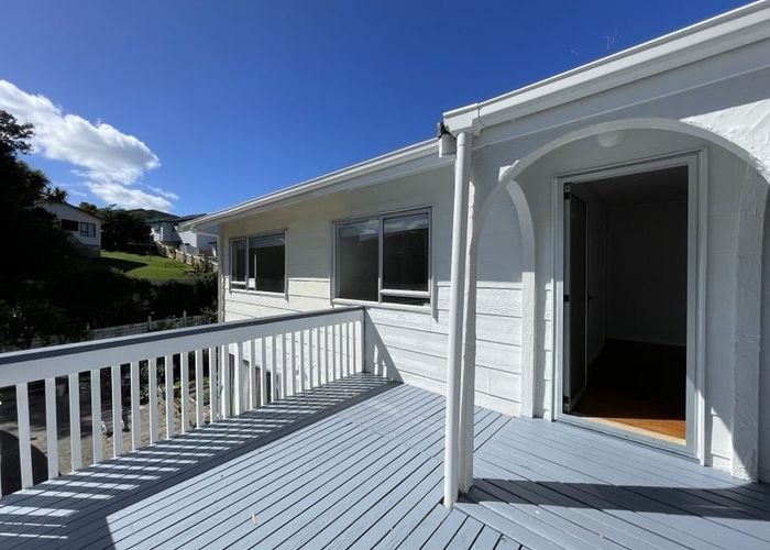  at 19 Lancelot Place, Glenfield, North Shore City, Auckland
