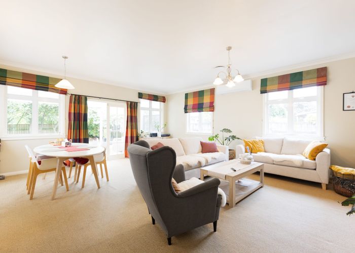  at 27 Pahiatua Street, Hokowhitu, Palmerston North