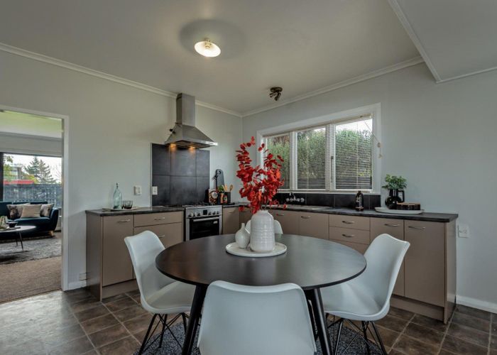  at 1014 Tremaine Avenue, Roslyn, Palmerston North, Manawatu / Whanganui